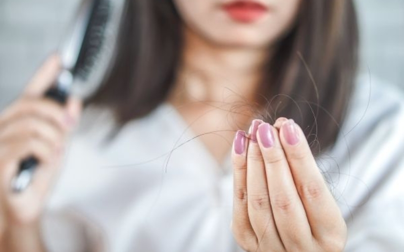 5 bí quyết giúp mọc tóc nhanh và dày an toàn tại nhà